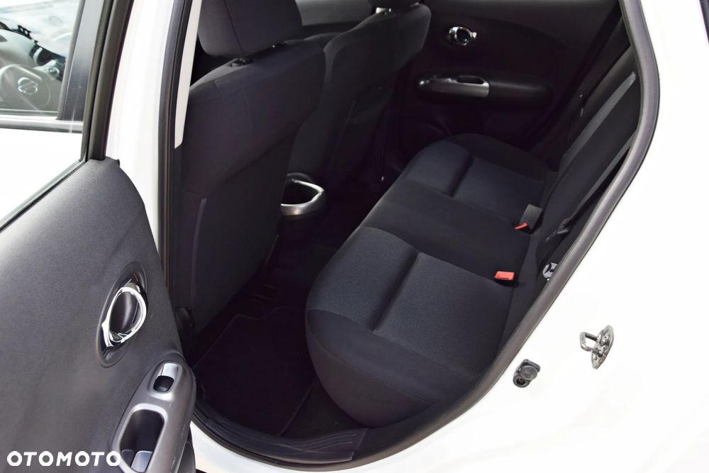 Nissan Juke 1.6 Visia - 31