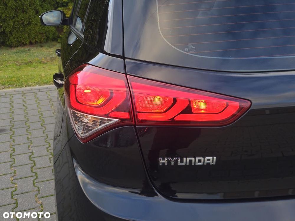Hyundai i20 1.2 Passion Plus - 30