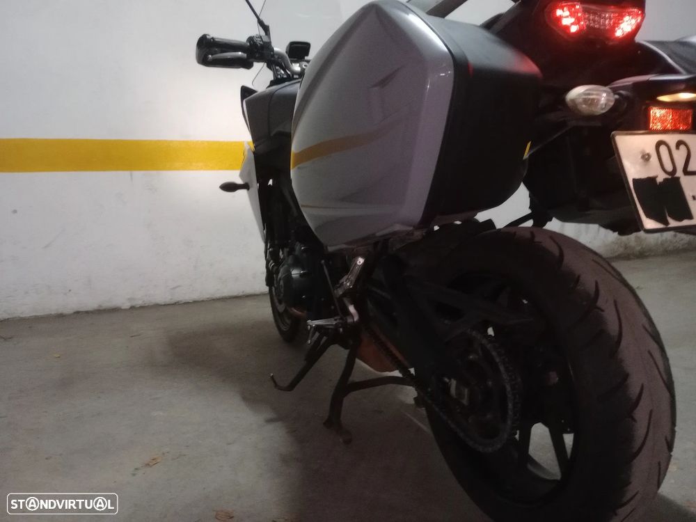 Yamaha MT-09 Tracer 900 - 12