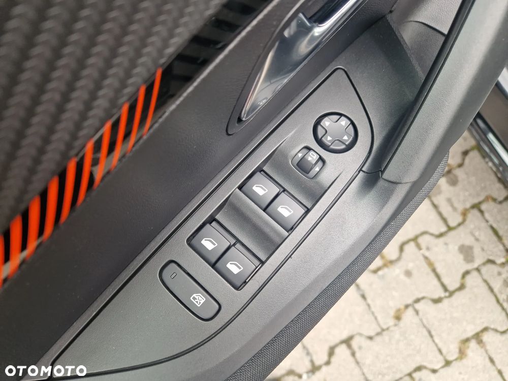 Peugeot 2008 1.2 PureTech Active S&S - 9