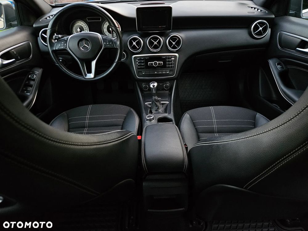 Mercedes-Benz Klasa A 200 (BlueEFFICIENCY) Urban - 23