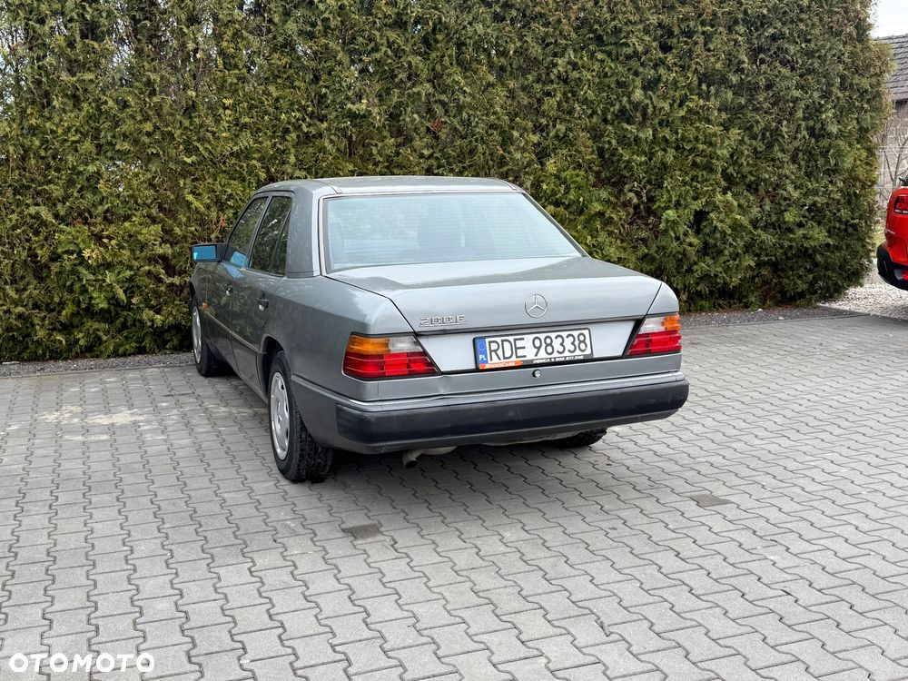 Mercedes-Benz W124 (1984-1993) - 3