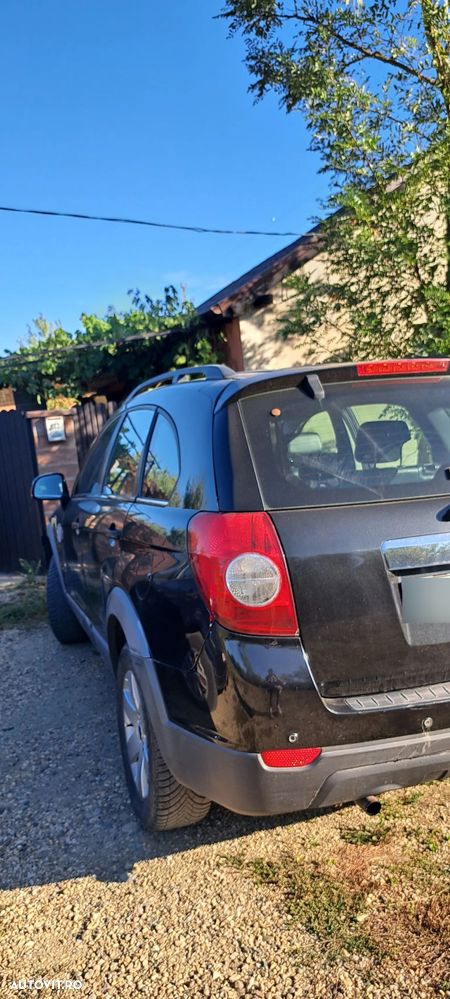 Chevrolet Captiva 2.0 G5 AWD 7 loc. LS - 4