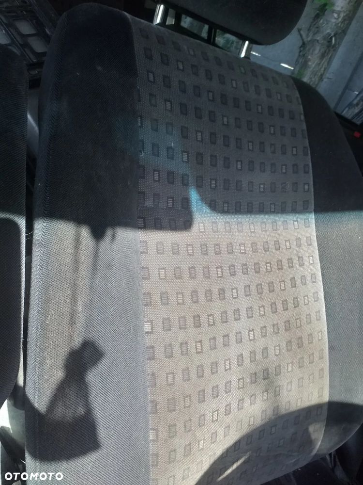 Auto na części - Opel Zafira 116KM benzyna 1999 Silnik Skrzynia Drzwi Maska Klapa Błotnik Zderzak Lampa Szyba Klamka Lusterko Deska Kokpit - 10