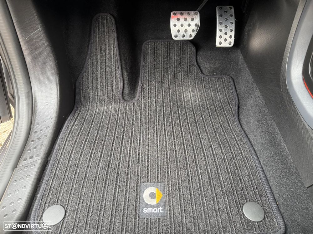 Smart ForTwo Coupé EQ Brabus Style - 17