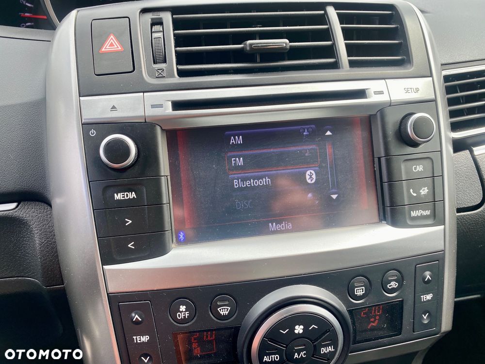Toyota Verso 1.8 Multidrive Edition - 22