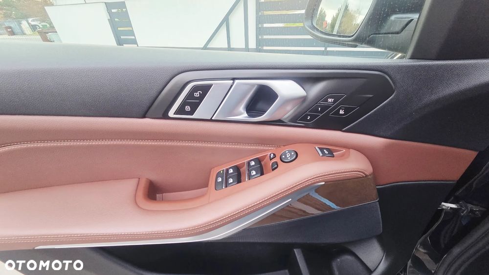 BMW X5 xDrive25d - 17