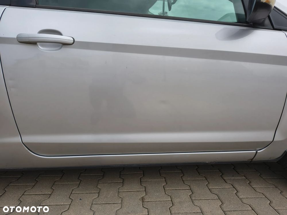 Ford Focus 1.6 16V Trend - 17