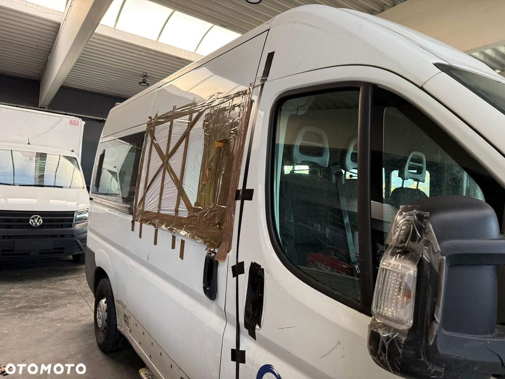 Peugeot Boxer Kombi L2H2 - 16