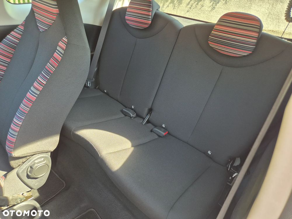 Citroën C1 VTi 72 S&S FEEL - 19