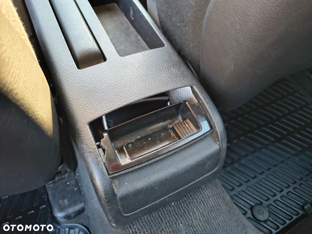 Audi A4 Avant - 22