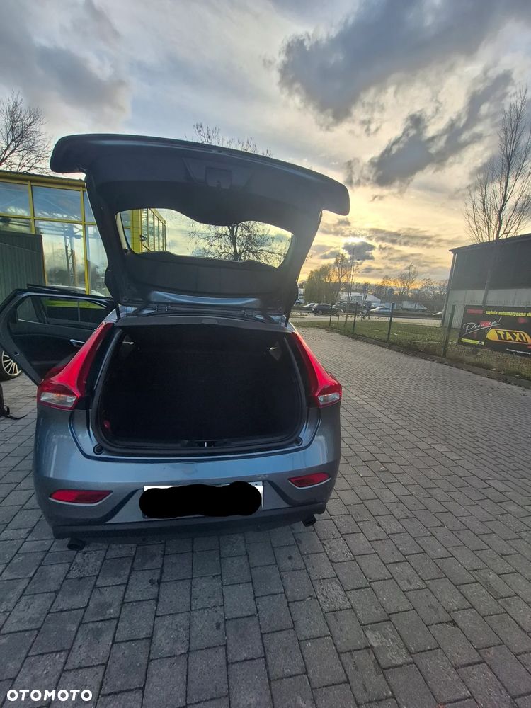 Volvo V40 D3 Inscription - 15