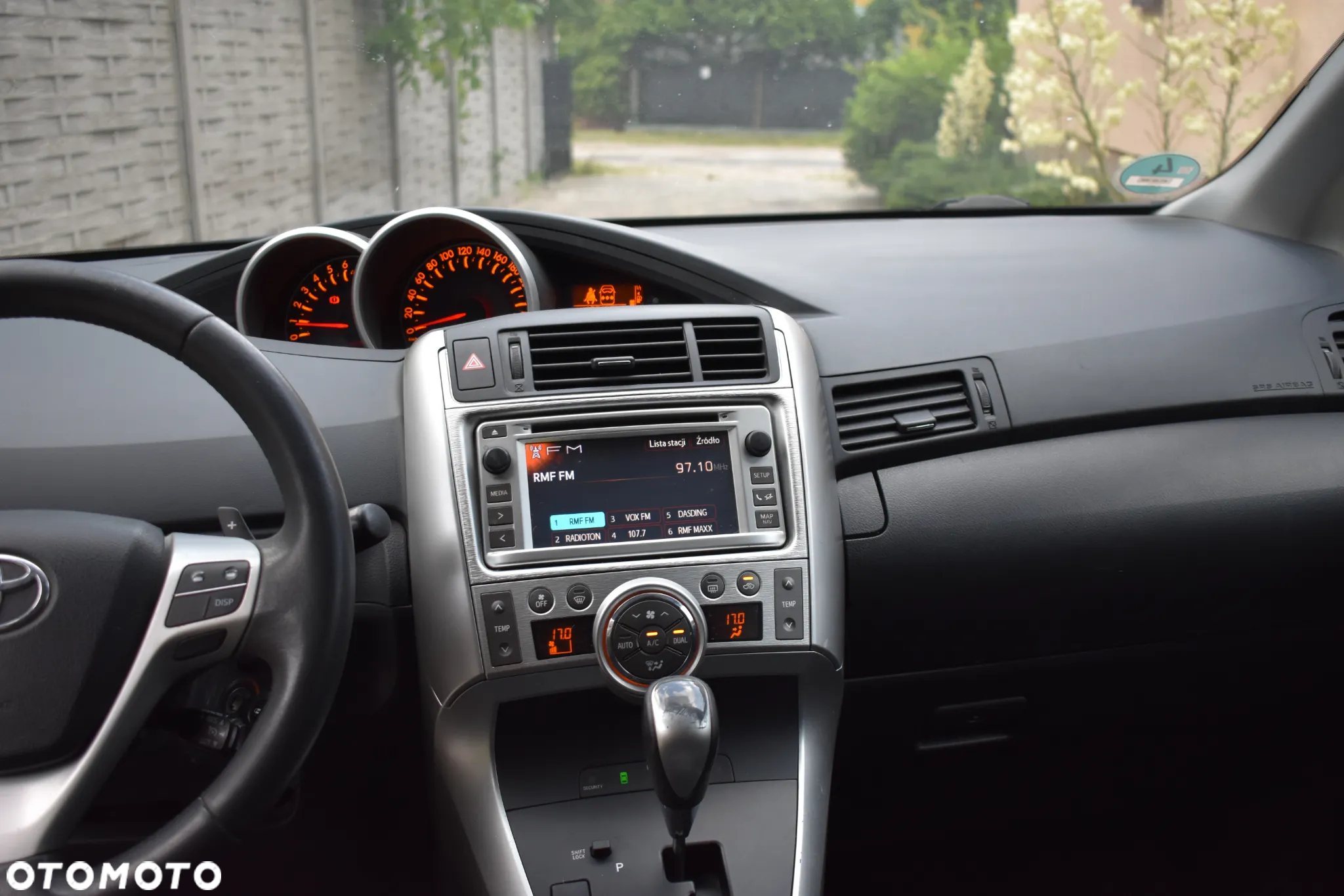 Toyota Verso 1.8 Prestige EU5 MS - 23