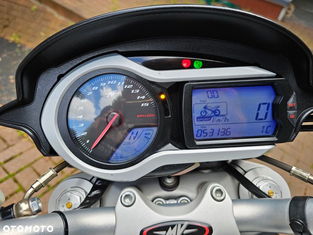 MV AGUSTA Brutale - 21