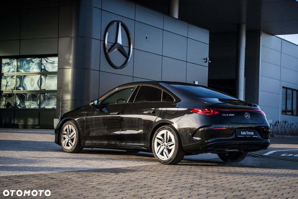 Mercedes-Benz CLA - 11