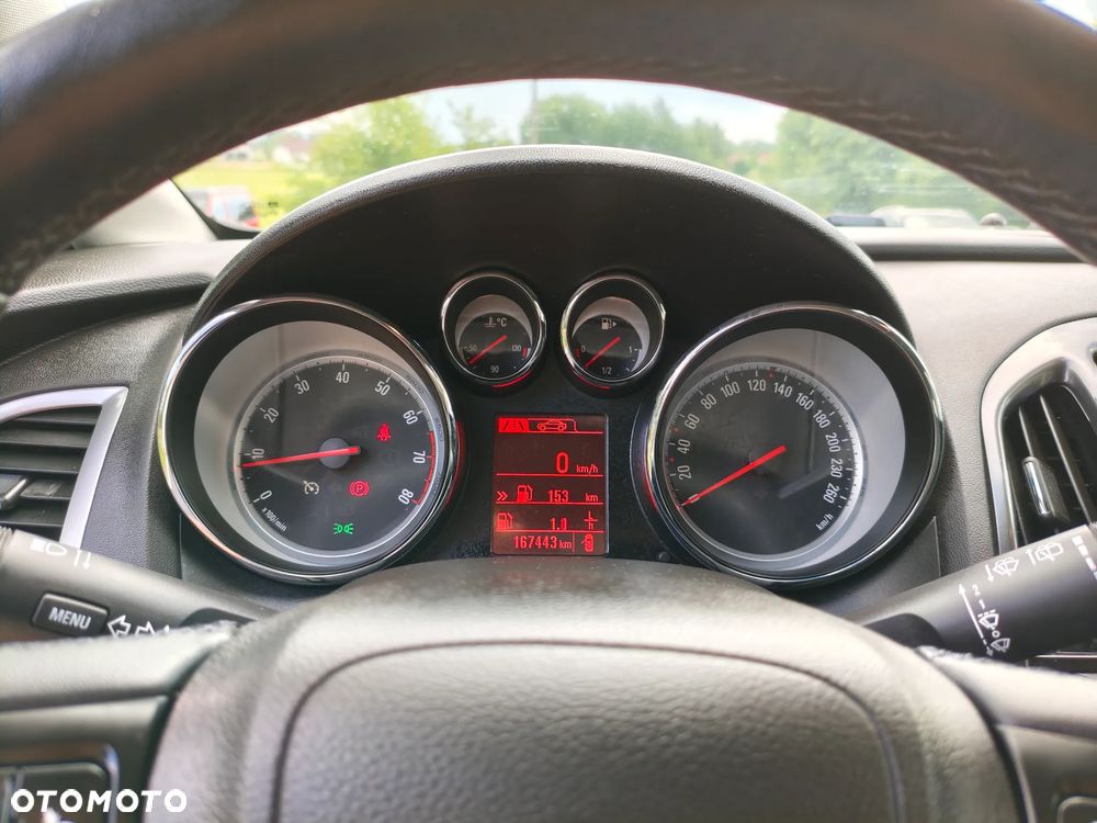 Opel Astra 1.4 Turbo Exklusiv - 22