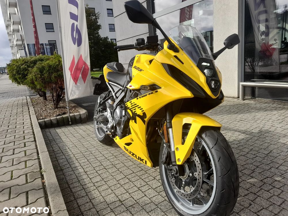 Suzuki GSX - 4