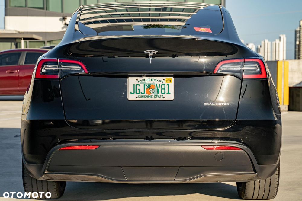 Tesla Model Y Long Range RWD - 7