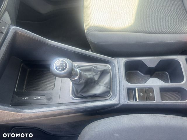 Ford Tourneo Connect - 15