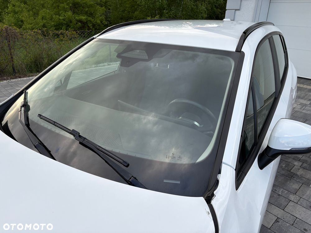 BMW Seria 2 218i - 24