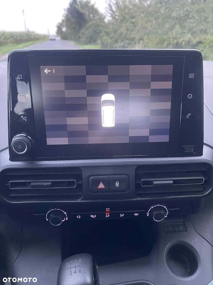 Citroën Berlingo M 1.2 PureTech Feel S&S - 17