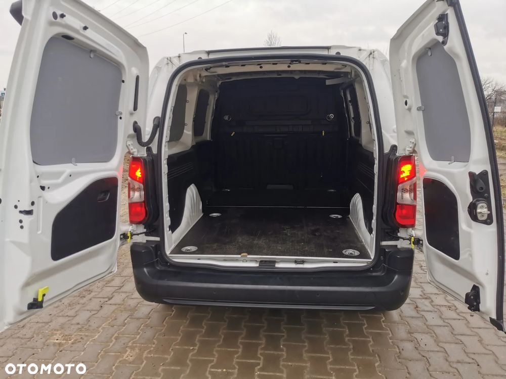 Toyota PROACE CITY - 12