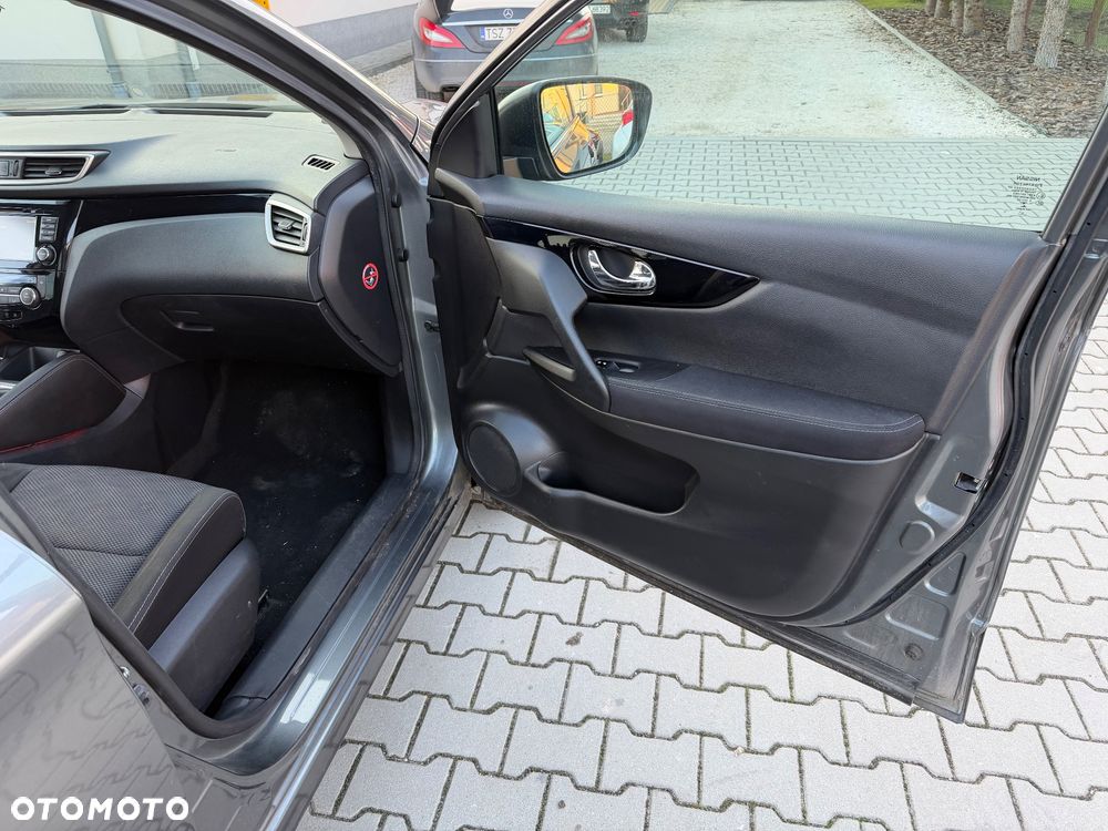 Nissan Qashqai 1.5 dCi TEKNA+ - 12