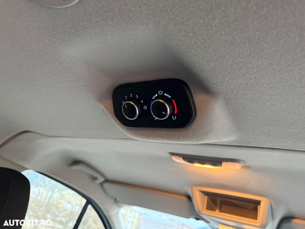 Ford Transit Custom Bus LWB L2H1 Trend - 13