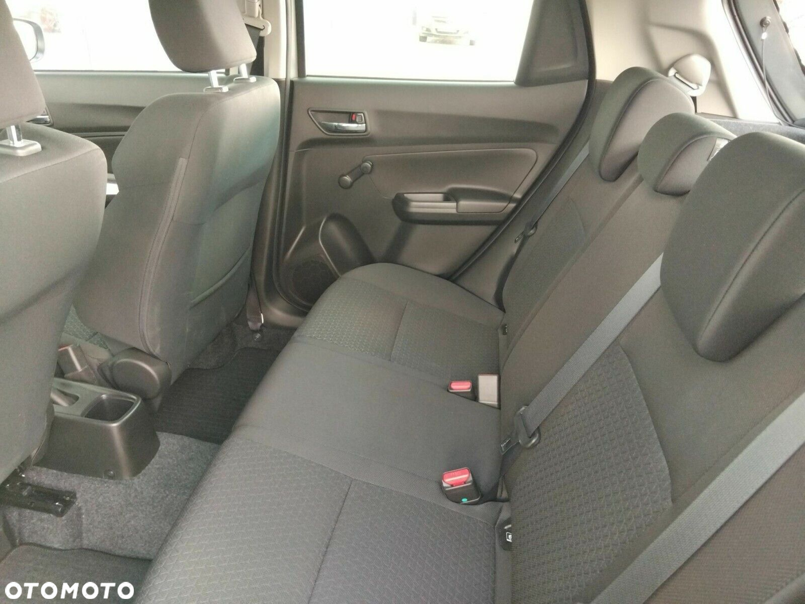 Suzuki Swift - 9