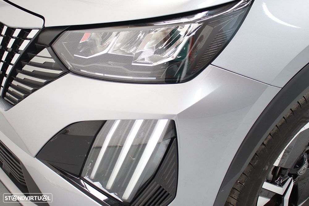 Peugeot 2008 1.2 PureTech Allure - 6