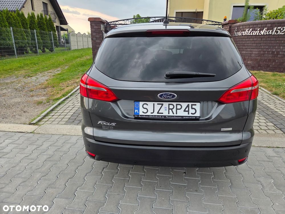 Ford Focus 1.0 EcoBoost Titanium Business - 11