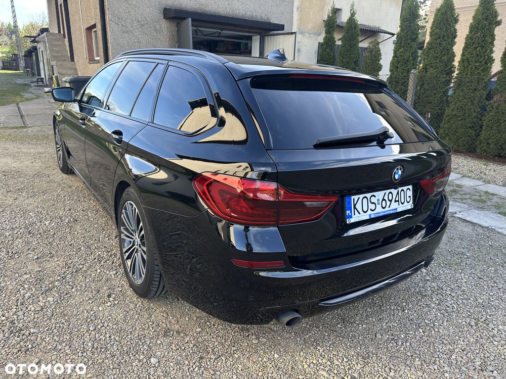 BMW Seria 5 520d Sport Line - 5