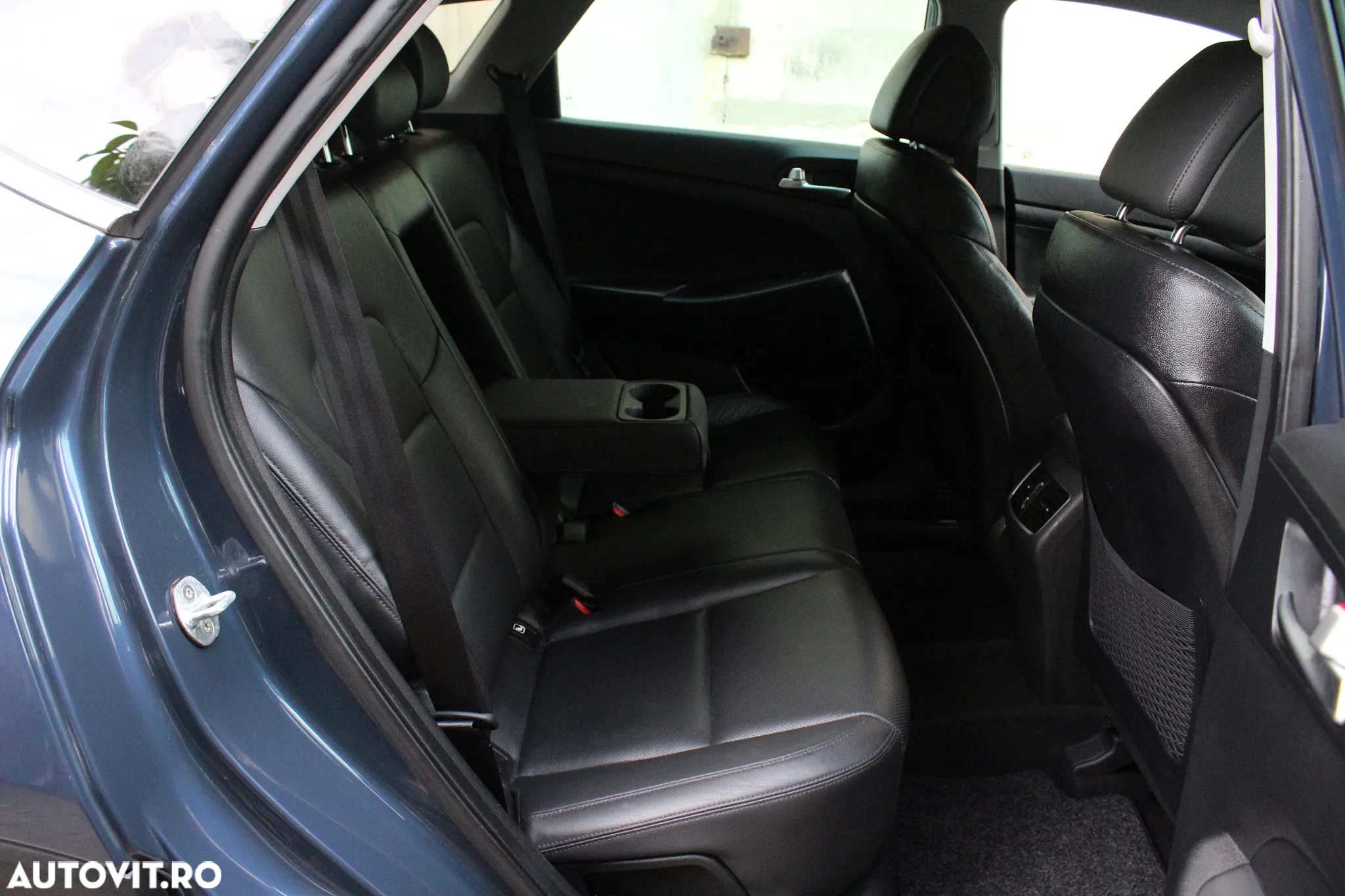 Hyundai Tucson 2.0 CRDI 4WD 6AT Premium+ - 8