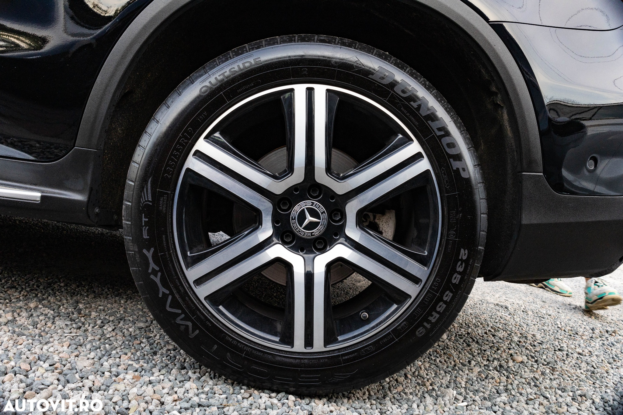 Mercedes-Benz GLC 220 d 4Matic 9G-TRONIC AMG Line - 28