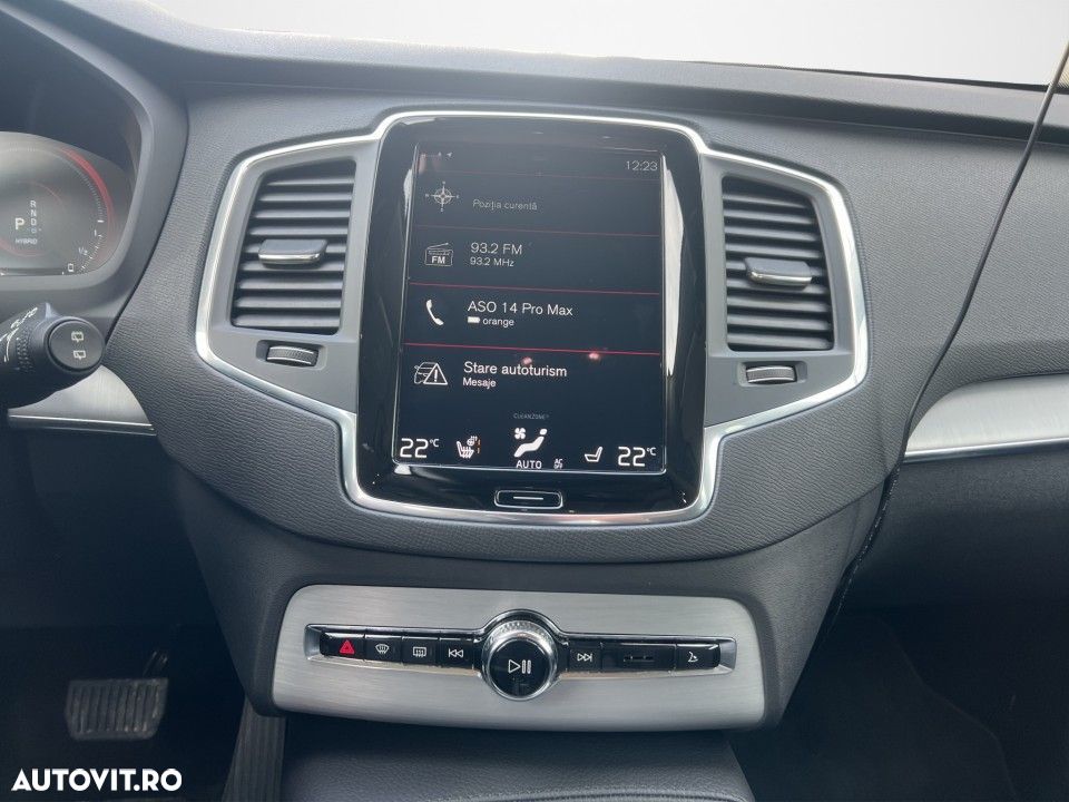 Volvo XC 90 Recharge T8 eAWD R-Design - 16