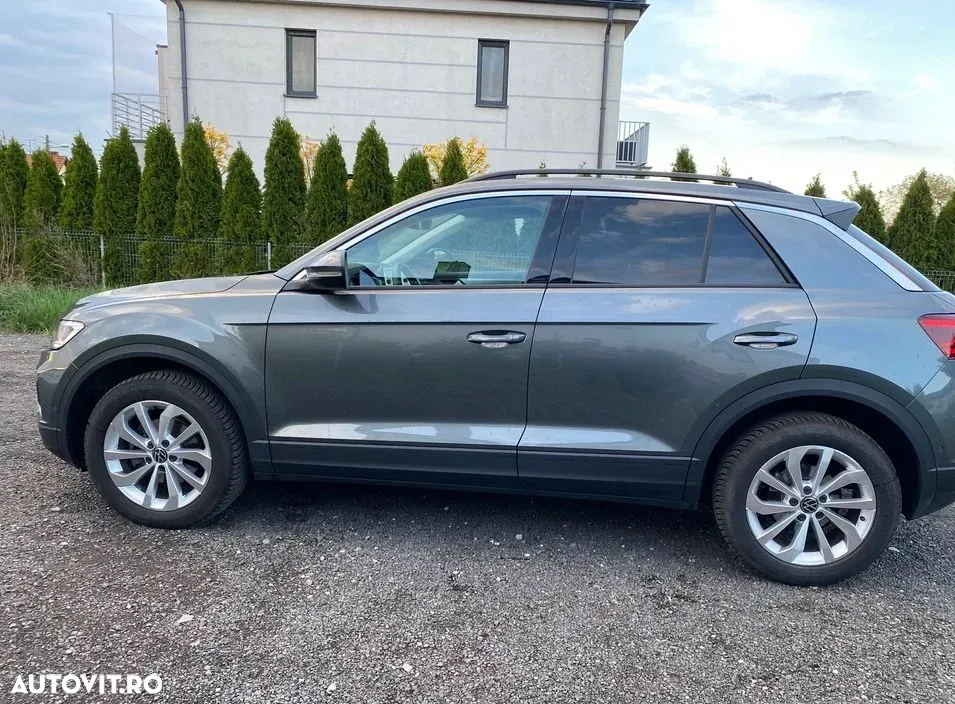 Volkswagen T-ROC 1.5 TSI OPF DSG Life - 9