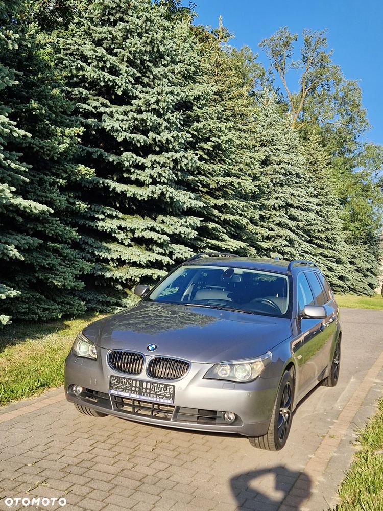 BMW Seria 5 525xi - 6