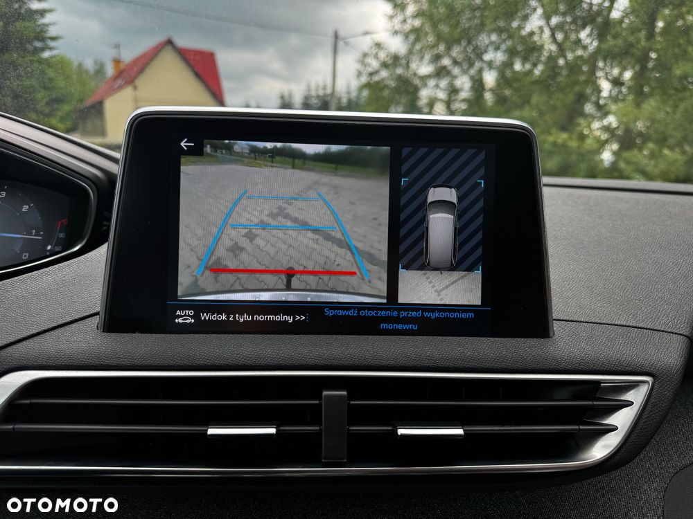 Peugeot 5008 1.5 BlueHDi Allure S&S EAT8 - 17