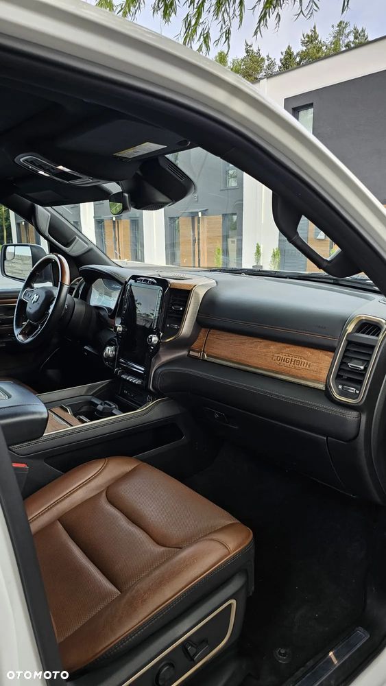 Dodge RAM 1500 5.7 4x4 - 30