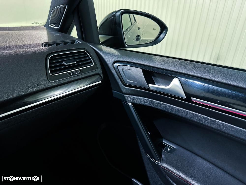 VW Golf GTI (BlueMotion ) DSG - 22