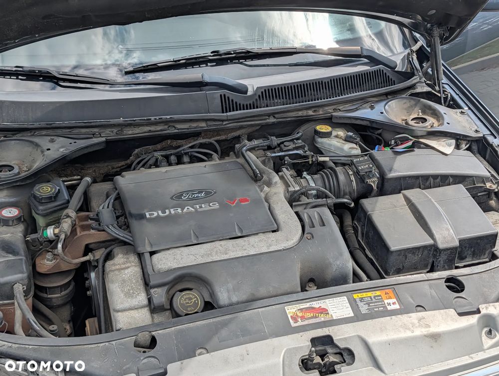 Ford Mondeo 2.5 V6 Ghia X100 / X - 14