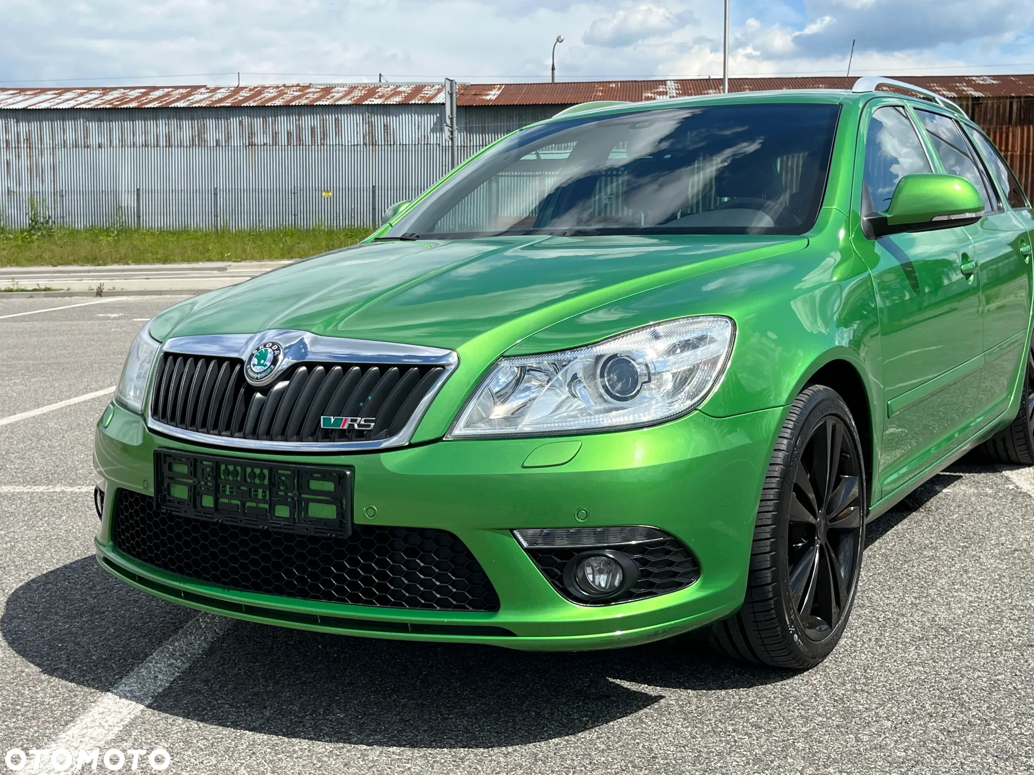 Skoda Octavia Combi 2.0 TDI CR DPF RS - 2
