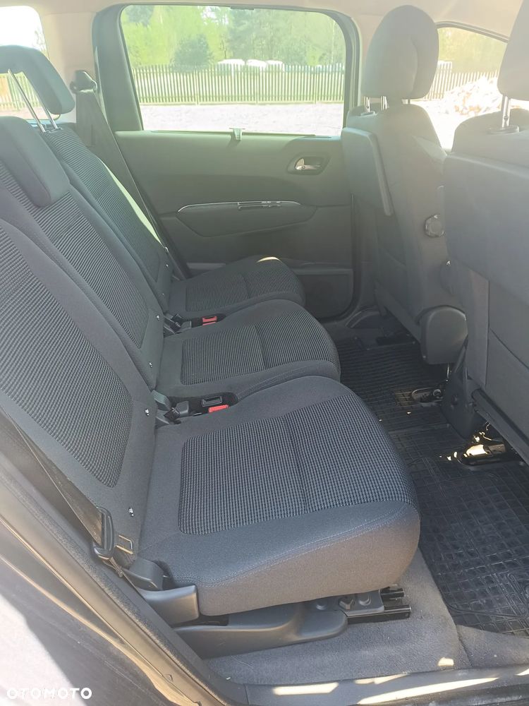 Peugeot 5008 2.0 HDi Active - 5