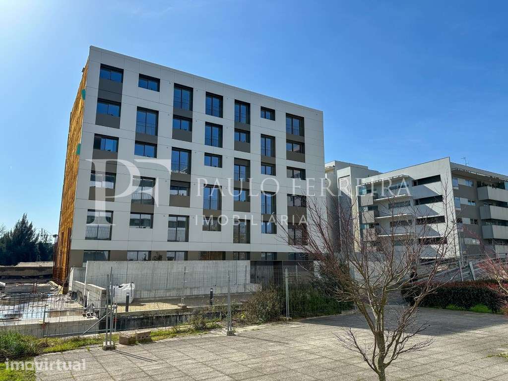 Apartamento T2+1 novo no centro de Famalicão - Grande imagem: 2/17