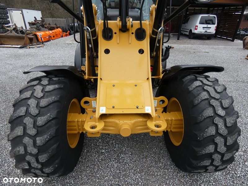 Caterpillar CAT 906M z Niemiec / 2018r / Super Stan / - 21