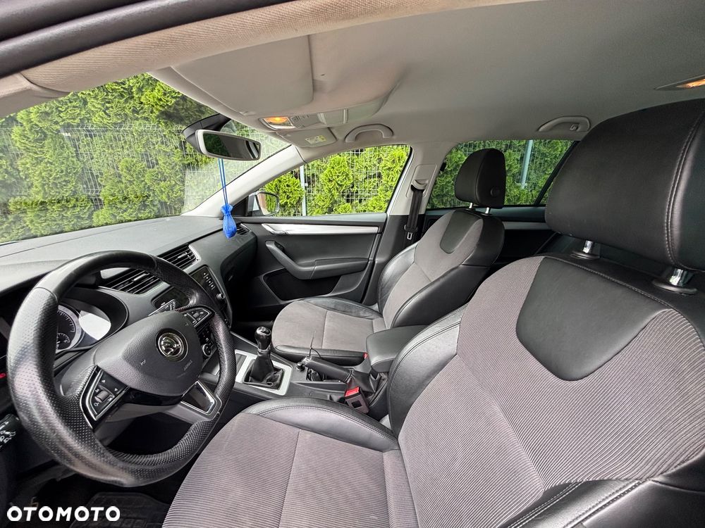 Skoda Octavia 1.6 TDI Active - 14