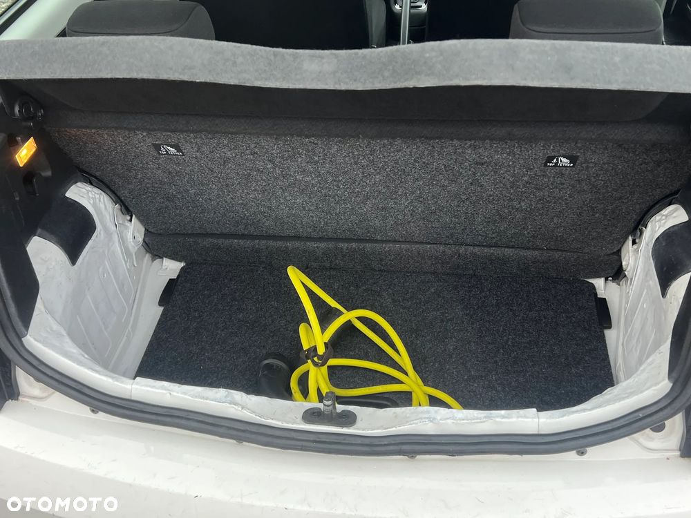 Seat Mii Standard - 26