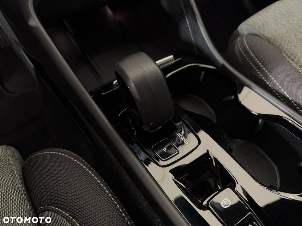 Volvo XC 40 - 32