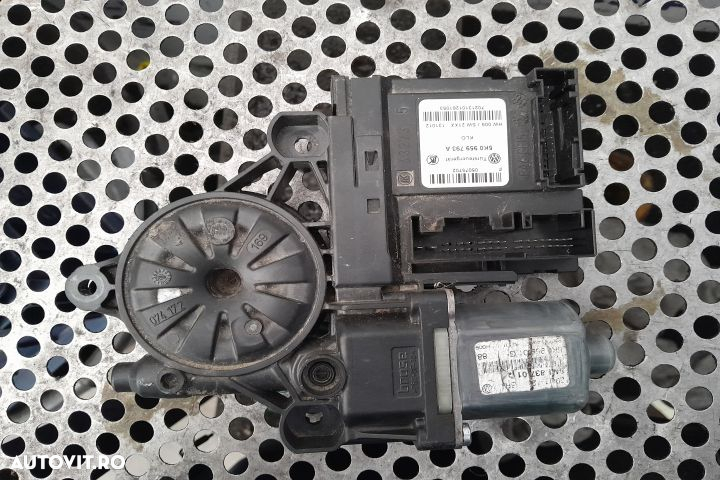 MOTORAS MACARA STANGA FATA 0130822451 MX1253 Volkswagen VW Golf 5  [d - 3
