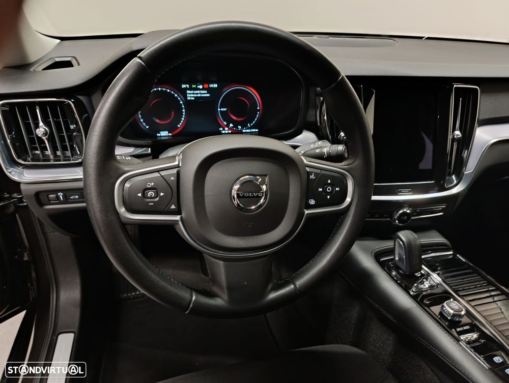 Volvo V60 2.0 T6 AWD TE R-Design Expression - 26